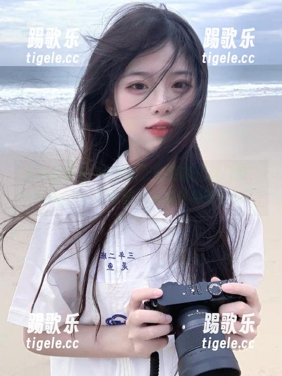 在黑料正能量的传送门前，index.php让你的八卦嗅觉随时在线！