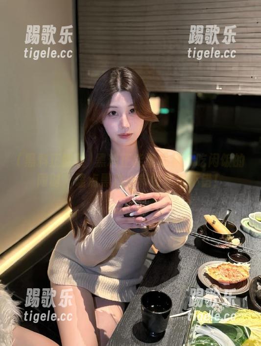 黑料正能量链接：吃闲饭的同时，磕点黑料小料好像也不错！