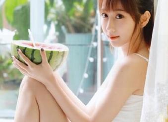 探险传送门：黑料社APP下载，快来捡瓜不掉线！