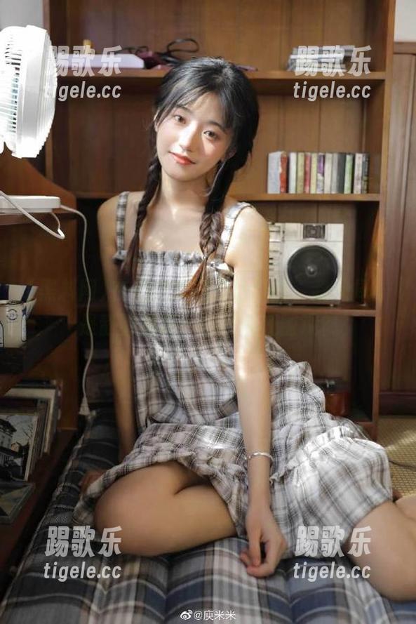 在黑料网的传送门前，我抉择：是静静爆料，还是疯狂围观？