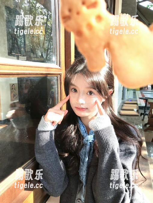 黑料网不打烊，登录就能收获醉人的瓜香