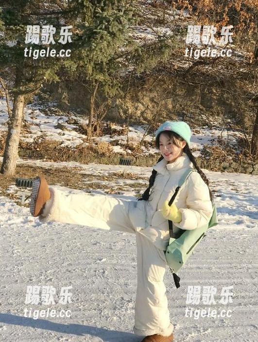 被黑料网发布的这个更新刷屏，似乎大家都无法抗拒它的魔力！