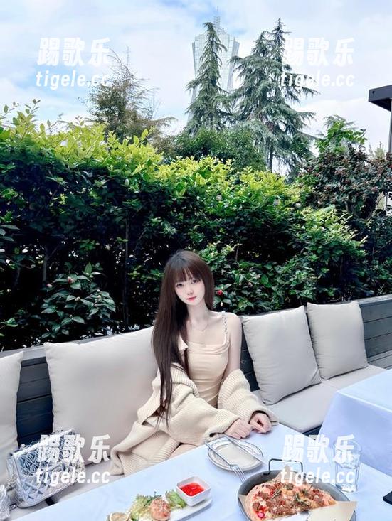 黑料网网页在ios进化之后，是前方的福音还是深渊？