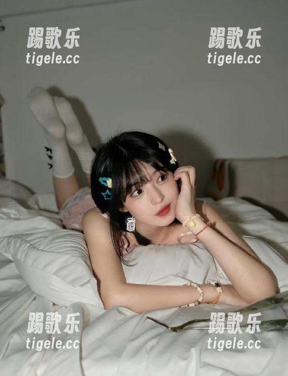 黑料网——打着永久在线的旗号，撩你心里的八卦欲。