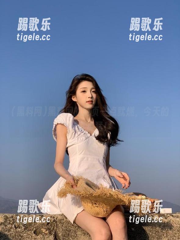黑料网的网页一点就燃，今天的料有点猛！
