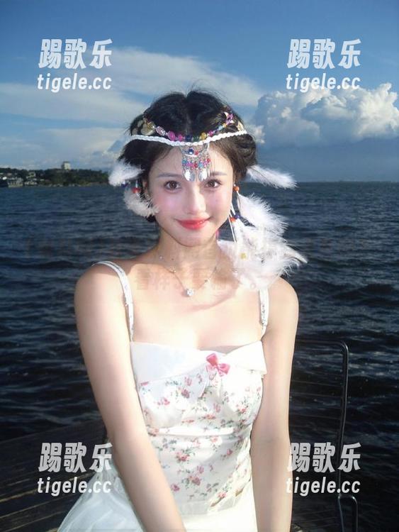 我说黑料网首页能撑到天亮吗？看样子要输了。