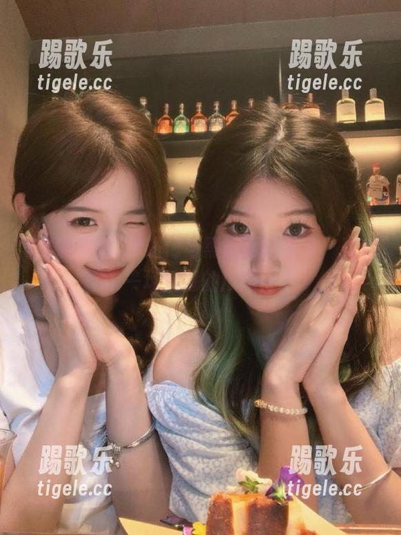 传送门与黑料网站联手，开启了一场荒诞的瓜趣冒险
