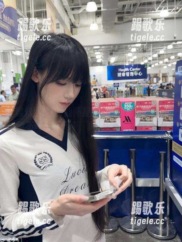黑料网页版 我怀疑黑料网页版51的入口能不能一直开着,真想狠狠地看个够。