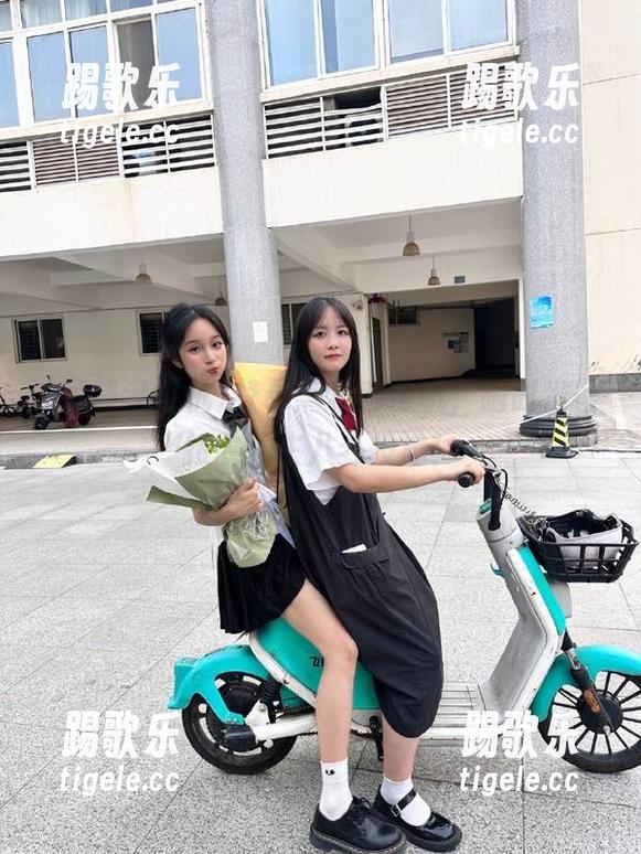 黑料老司机 登录黑料老司机,随时准备接收人生八卦投递!