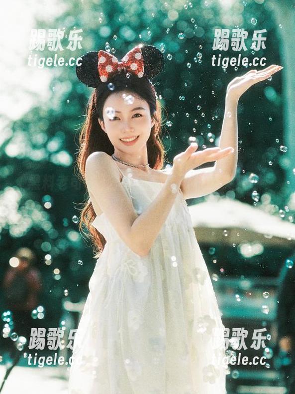 分享黑料老司机的尖儿嗓，听了让人不得不扭头
