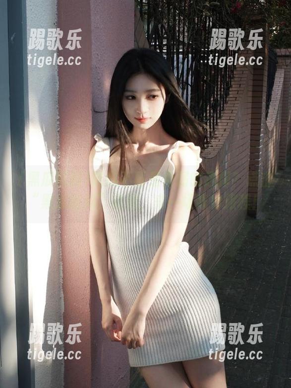 吃瓜不再是柔弱的选择？点击“黑瓜吃料”链接，来一场奇妙旅程！